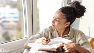 Designing a 2025 Vision Board for Your Career