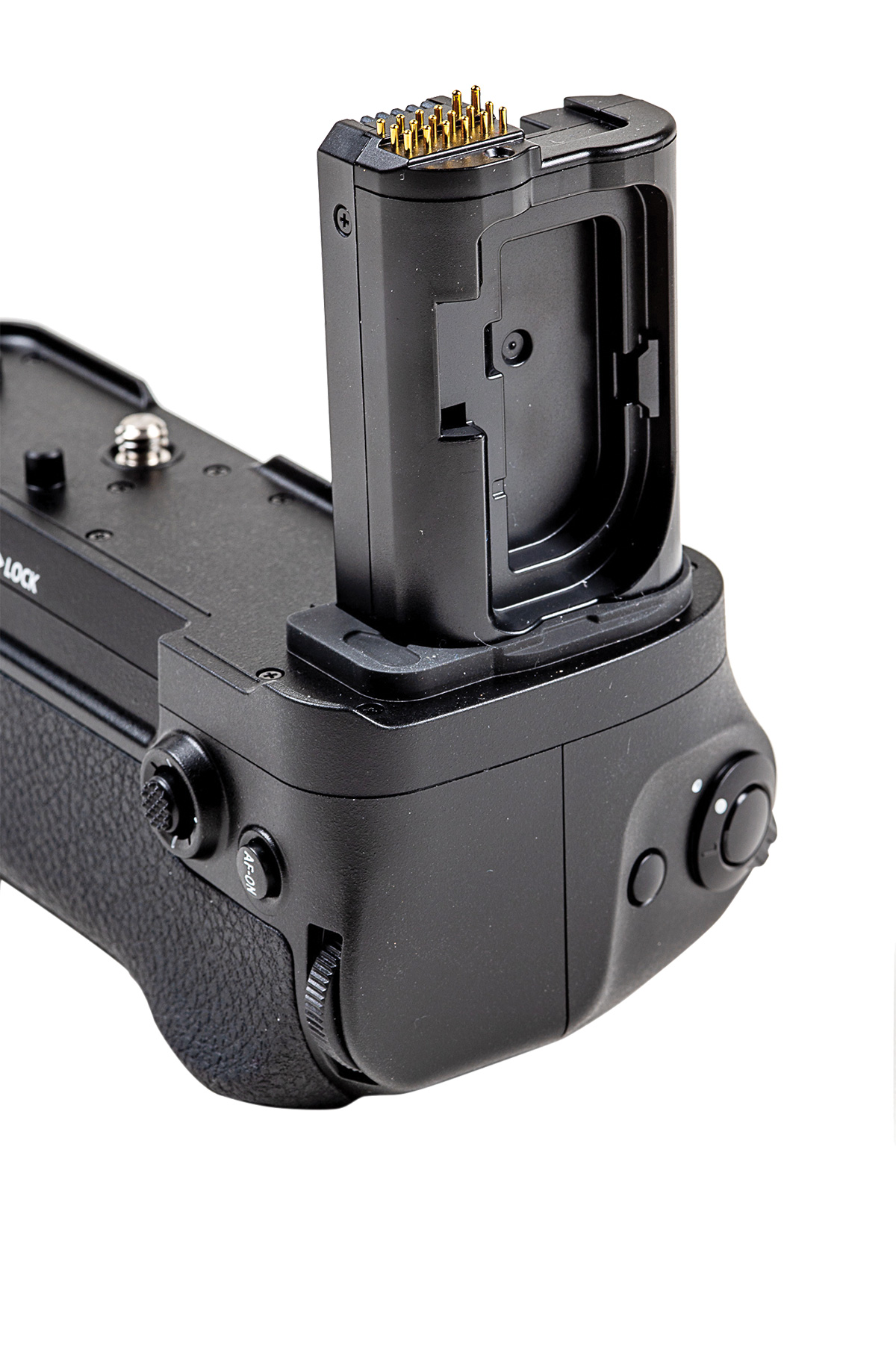 Review: Nikon Z 6II and MB-N11 Battery Pack | Professional