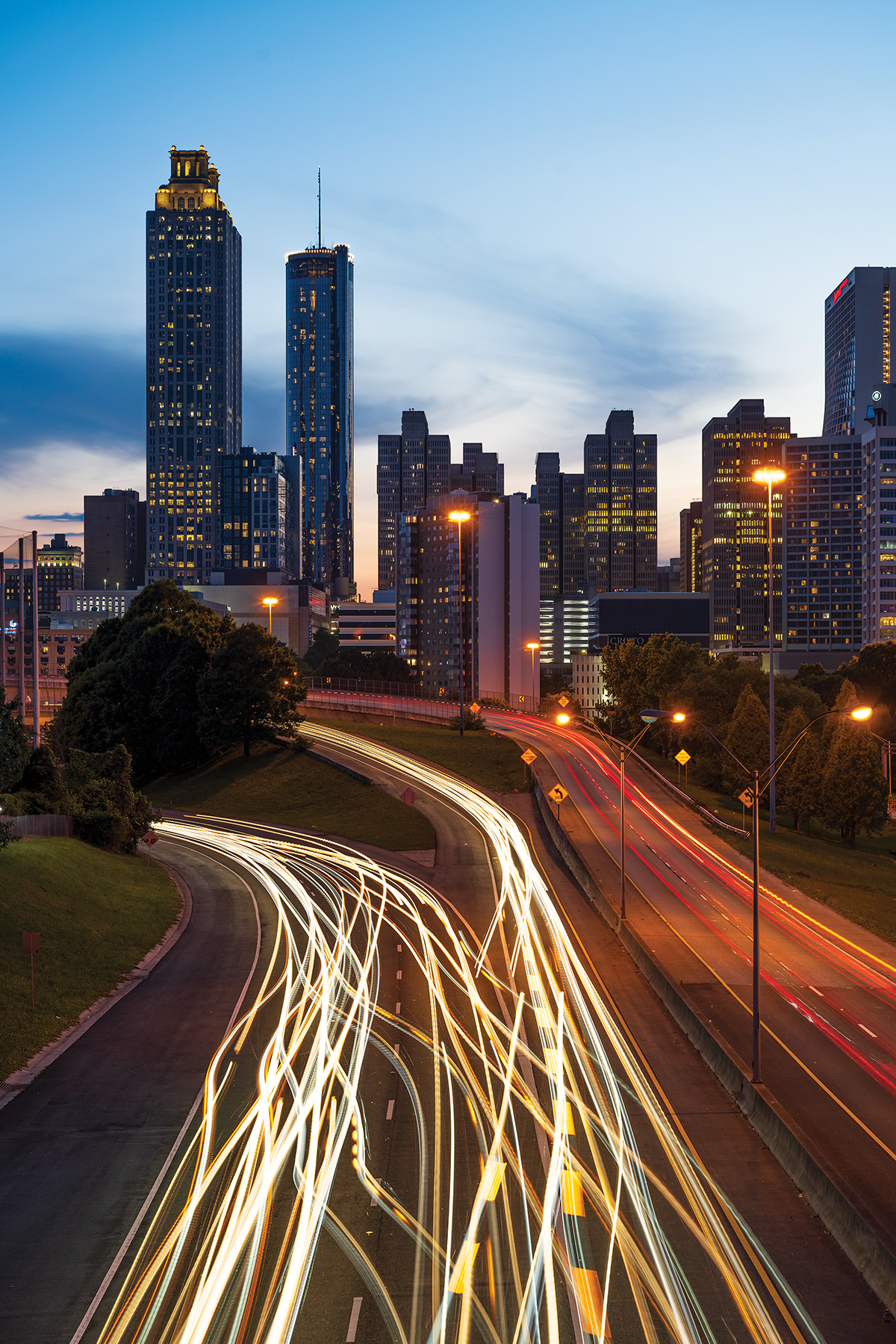 Looking west at the downtown Atlanta Skyline from the Jackson Street Bridge in Atlanta, Georgia. Exposure: f/7.1 for 30 seconds, ISO 64