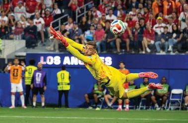 202609__Pitch_Fever_WorldCup_USA-Matt-Turner_MarkEdwardHarris.jpg