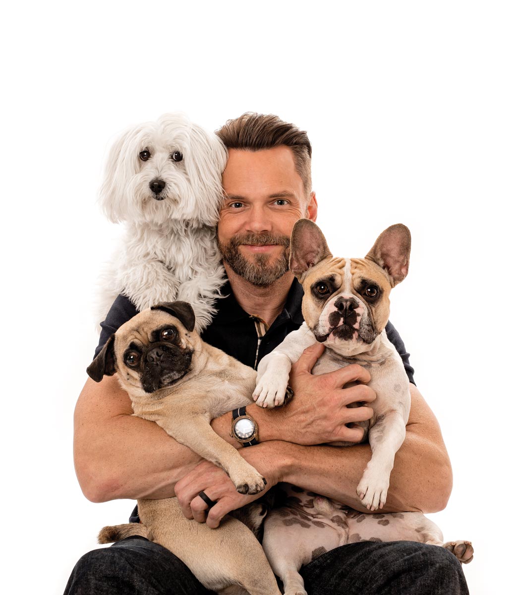 Joel McHale with his dogs